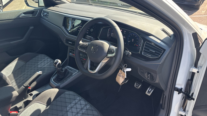Volkswagen Polo 1.0 TSI R-Line 5dr Petrol Hatchback - Image 6